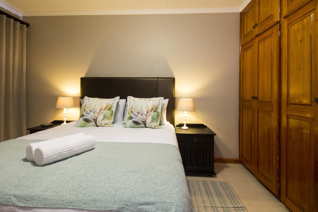 Bed and Breakfast Tsitsikamma Manor Stormsrivier Esterno foto